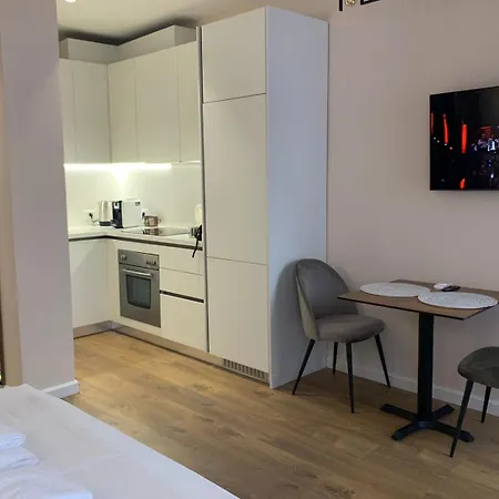 Central Studio Apartment